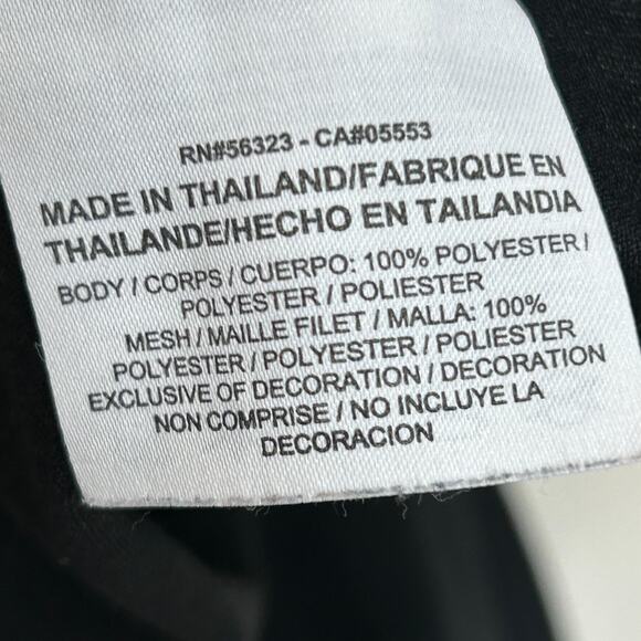 Nike Workout 2 Piece Lot Women's Small Long Sleeve Red Shirt Black Tank Top - Picture 12 of 12